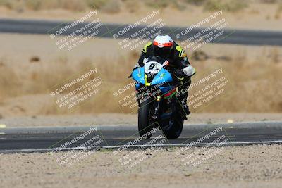 media/Mar-22-2025-CVMA (Sat) [[462c0ffedb]]/Race 12-Supersport Middleweight/
